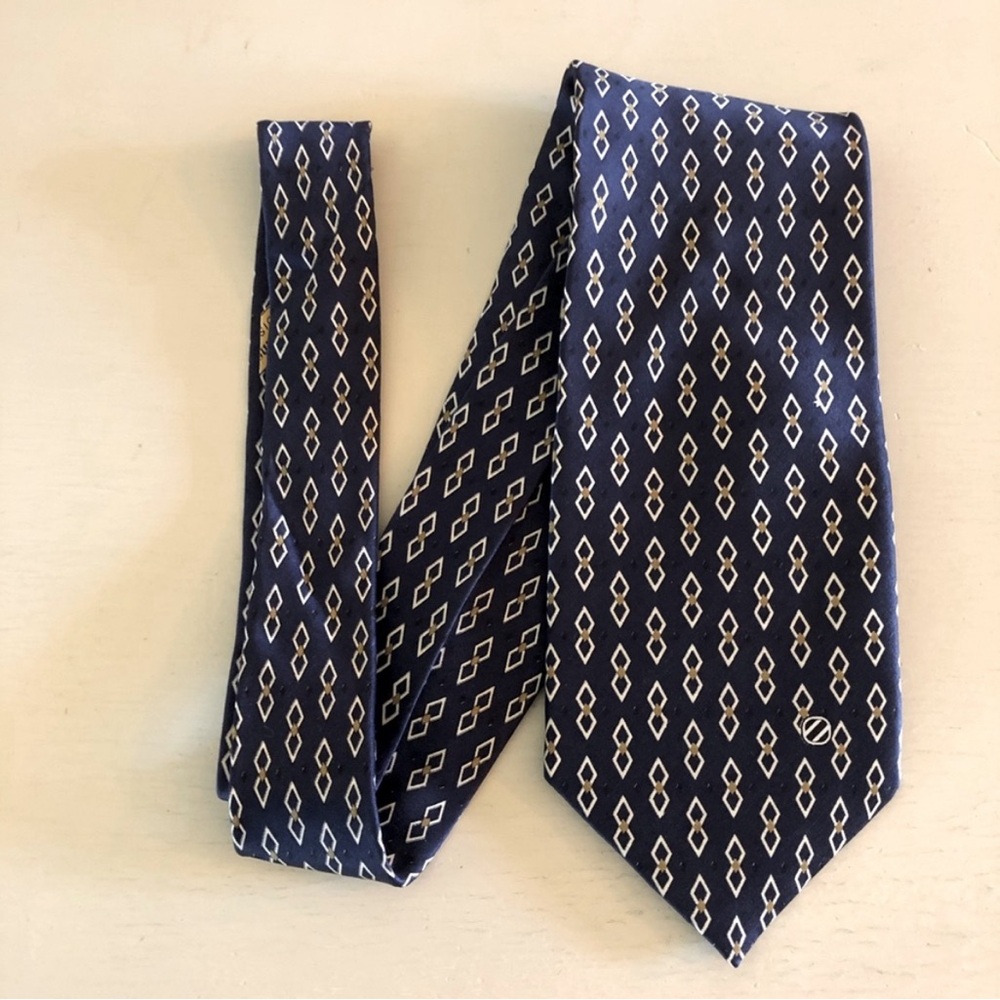Ermenegildo Zegna Navy Blue and White Silk Tie